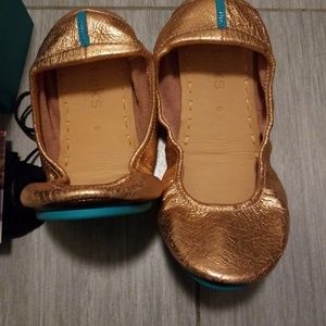 Tieks Shoes - Tieks rose gold glam 9 NIB Tieks Shoes - Tieks rose gold glam 9 NIB